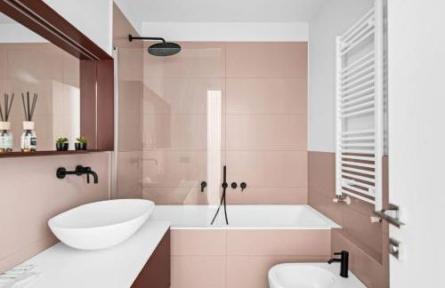 Luxury Penthouse - 5 min to Duomo - Photo 5