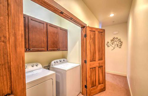 Cozy Central Glenwood Springs Condo with 2 Decks! - Foto 10