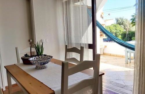 Casa dos Sorrisos - 3 bedroom apartment, terrace, barbecue, AC, Wifi, beach - Foto 4