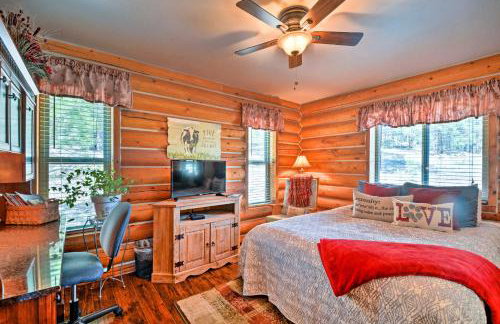 Rustic Cabin with Decks, Alpine Views and Pool Table! - Foto 15