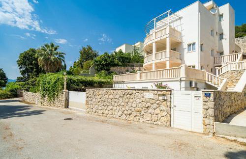 Villa Borna Apartments with Free Parking - Foto 42