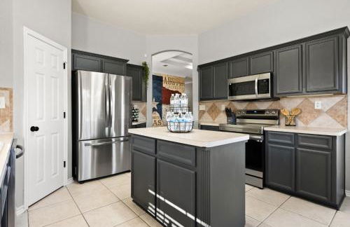 Luxurious MTZ Homes Modern Style - Foto 9