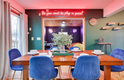 Hot tub - Game Loft & Arcade - 2 King Beds - Pet Friendly - Foto 20