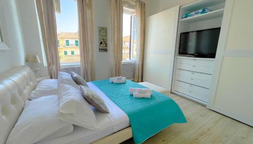 LUNA SUL PORTO Seaview Apartment - Bright and Spacious Flat in Central Nettuno, Steps from the Marina, Beaches, and Train Station - Photo 4, towels