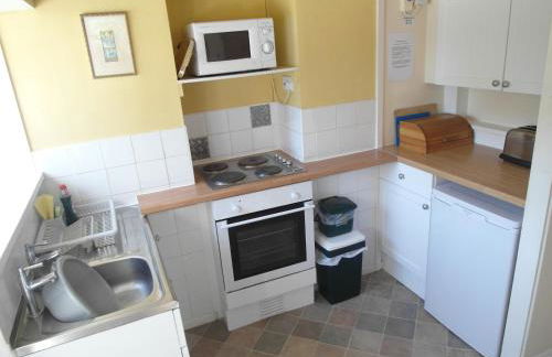 Sea-view Apts Ferry Savings - Photo 12