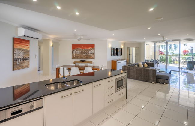 Vue Apartments Trinity Beach - Photo 42