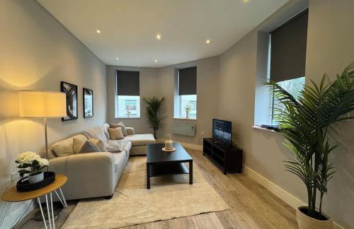 1BR Flat By Charles Richardson ltd Vacation Rental Ideal For Business Relocators Couldson - Foto 5