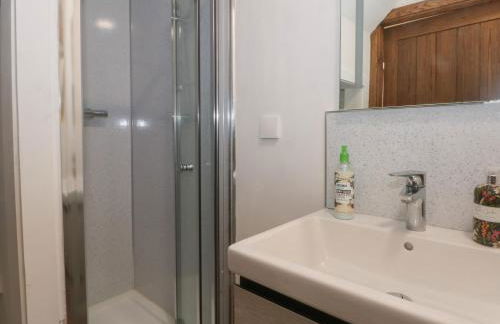 Diamond Lodge - Photo 14