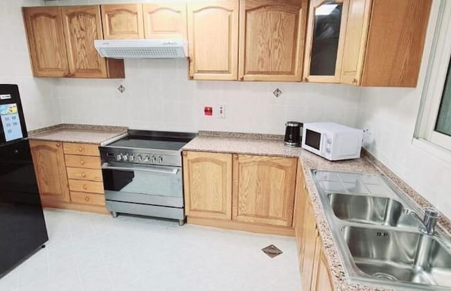 Havana Holiday Homes in Al Garhoud - Foto 3