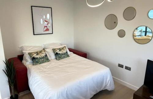 Royal Sands Ramsgate - direct beach access - Foto 8