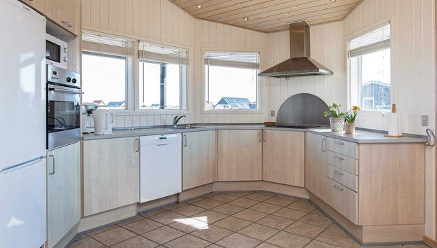 8 Person Holiday Home in Harboore - Foto 5, Interior