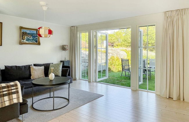 Magical Seaside Retreat on Tjorn-by Traum - Photo 14