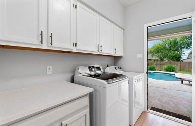 Incredible Heated Pool Tub Gameroom - Foto 23