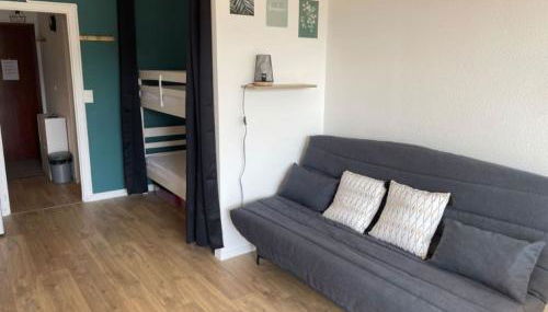 Cosy studio 25 m2 orienté sud entièrement rénové - Photo 3