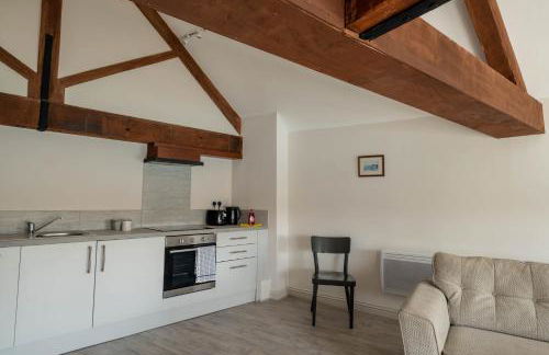 The Old Custom House - Photo 14