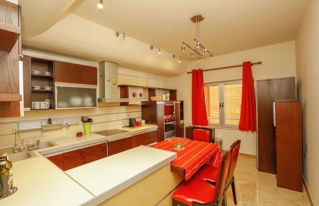 Luxury European Trade Center Apartment - Foto 14