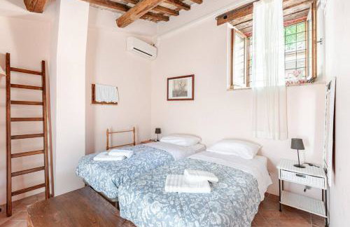 Scheggino - Casale con piscina e splendida vista - Foto 5