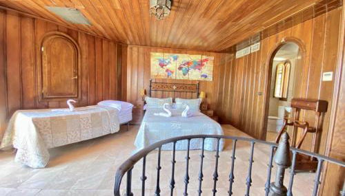 Magnífico Castillo privado, elevado en la roca - Foto 3