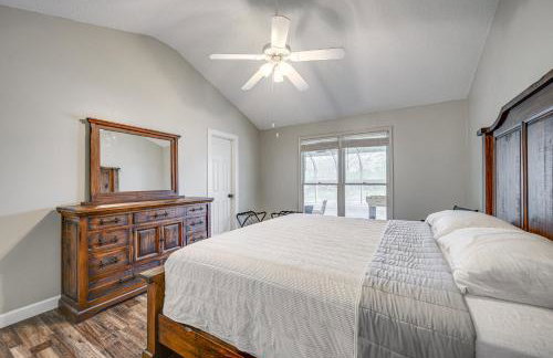 Lakefront Milledgeville Home with Private Dock! - Foto 23