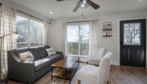 River Access Fire Pit BBQ Deck Sleeps 8 - Foto 3