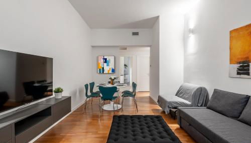 StayEasy Crocetta - Duomo walking, 2 bedrooms 2 baths - Foto 2