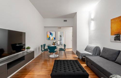 StayEasy Crocetta - Duomo walking, 2 bedrooms 2 baths - Foto 2