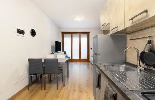 Modern Retreat with AC & Fast Wi-Fi - Photo 11