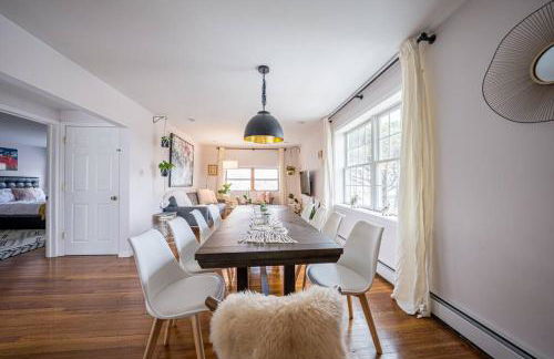 2Units 4BR 3BA Cape Cod Designer House - Foto 42