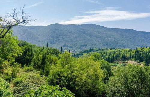 Villa Dalmatian Gem - Two-Bedroom Villa with Terrace and Swimming Pool - Photo 46