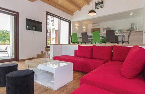 Villa Dora in Central Istria kids friendly with private pool and playground for 10 persons - Foto 25