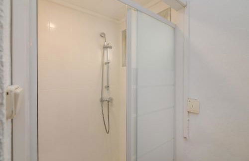 Playa a pie y a 15 minutos de Ramblas y Plaza Catalunya en metro - Foto 23