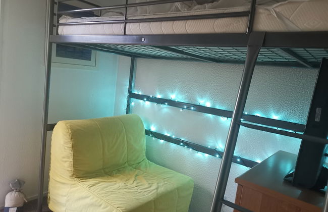 Chalet-sleeps6-parking-garden-pool - Foto 3