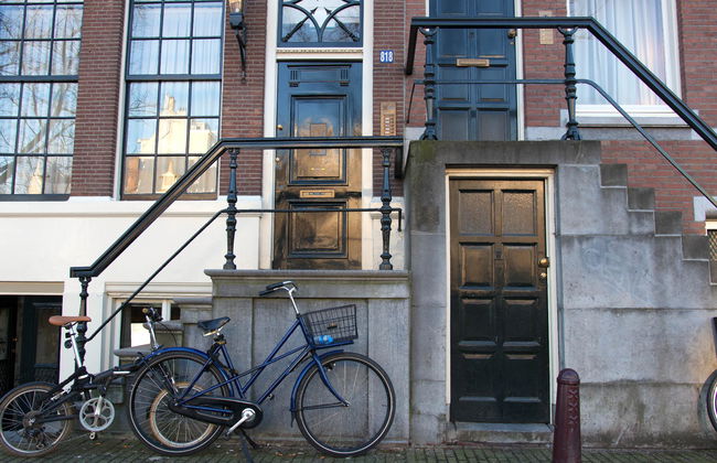 Amsterdam Canal Suites - Photo 1