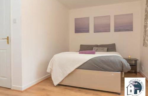 7 Bedroom Home - Contractor Stays - Reading Central - Photo 15