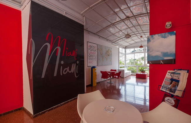 Apartamentos Miami - Foto 11