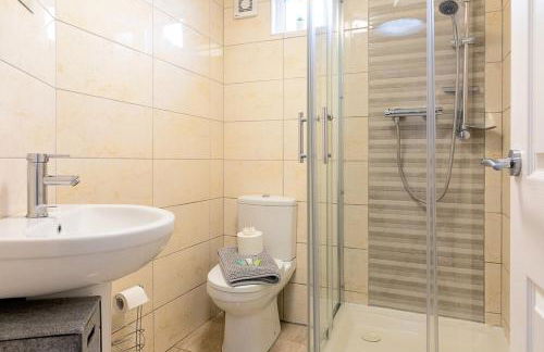 Town Centre Apartment with FREE Parking - Foto 20