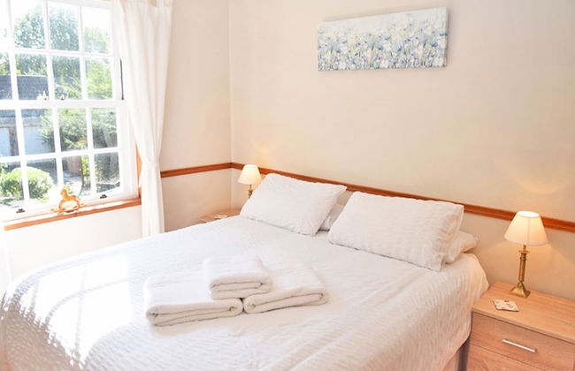 Cambrian House - Photo 4