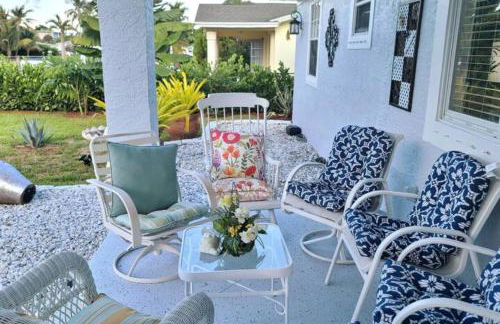 Palm Springs 3-Bedroom 2-Bath 5 Miles to the Beach - Foto 6