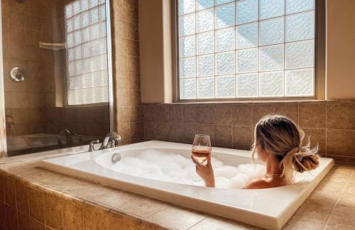 Sierra Pines Villa Deck Jetted Tub Game Rm - Photo 2