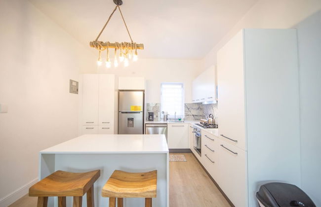 Caribbean Breeze - 2BR Apartment Close to Beach! - Foto 13