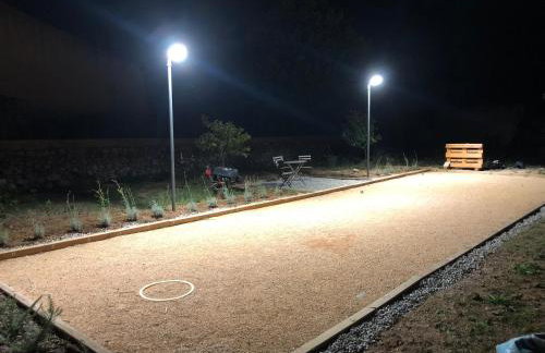 Clos Saint Antoine - Grand T2, terrasse, piscine, terrain de pétanque - Foto 3