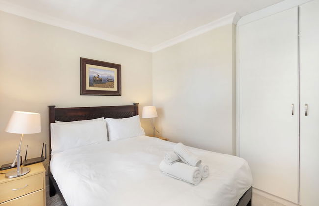 Sunset Boulevard 32 - Photo 1