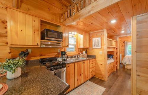 Ani Cabin Tiny Home Bordered By National Forest - Foto 3