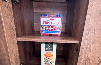 Luna's Cozy Private Hosted Suite with Fireplace and 2 Bedrooms - Foto 10