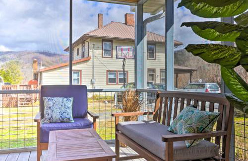 Screened Porch The Rock Cottage in Hot Springs - Foto 24