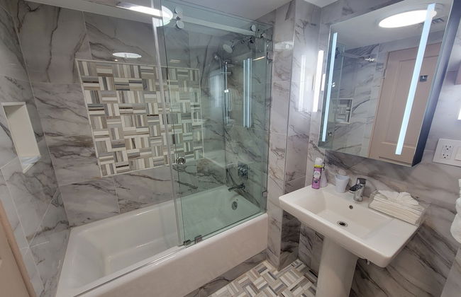 Alexander 807 5 Bedroom Apts by RedAwning - Foto 38