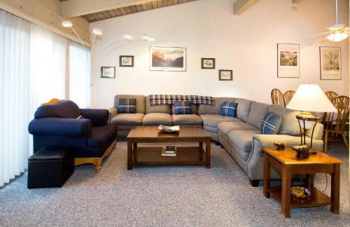 Mammoth Estates - 4 Seasons of Beauty with Accessible Amenities - Foto 2