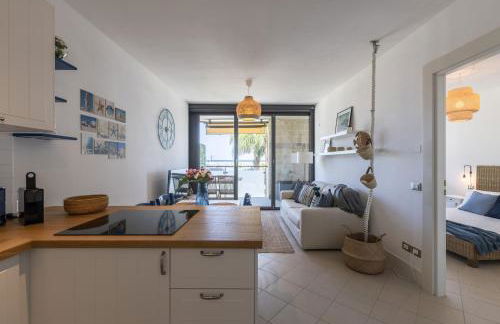 Meraki Home - 30 m dal mare, vista mare, wifi e parcheggio coperto gratuito - Appartamento a San Lorenzo al Mare - Photo 2