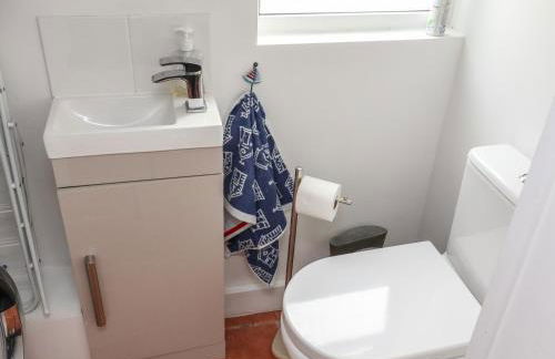 9 Harefield Cottages - Photo 18