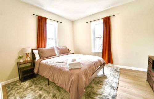 Spacious 4BDR 2BA Retreat near T-Station- 5 Mins to Boston - Photo 7